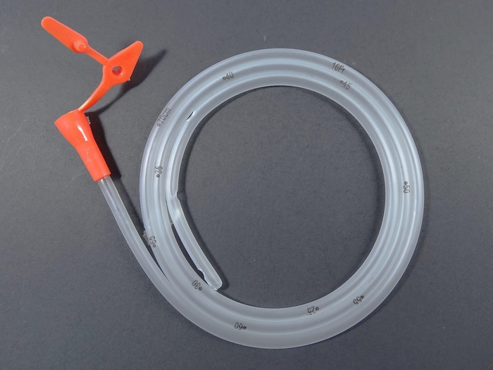 Disposable stomach tube 